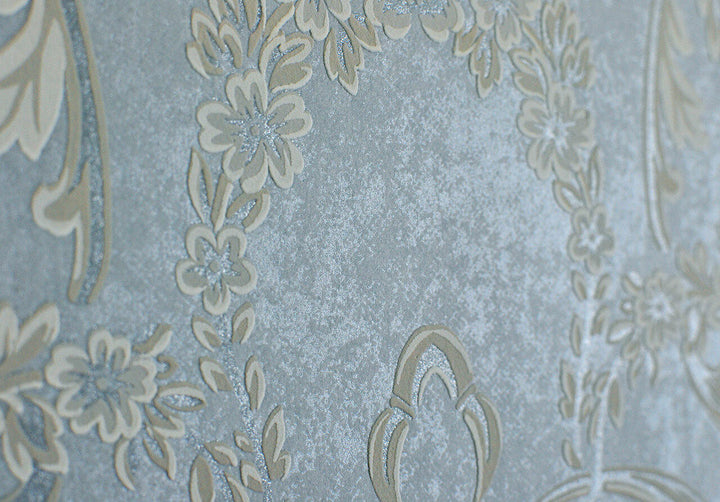 Mineheart Wimpole Floral embossed wallpaper - Light Blue